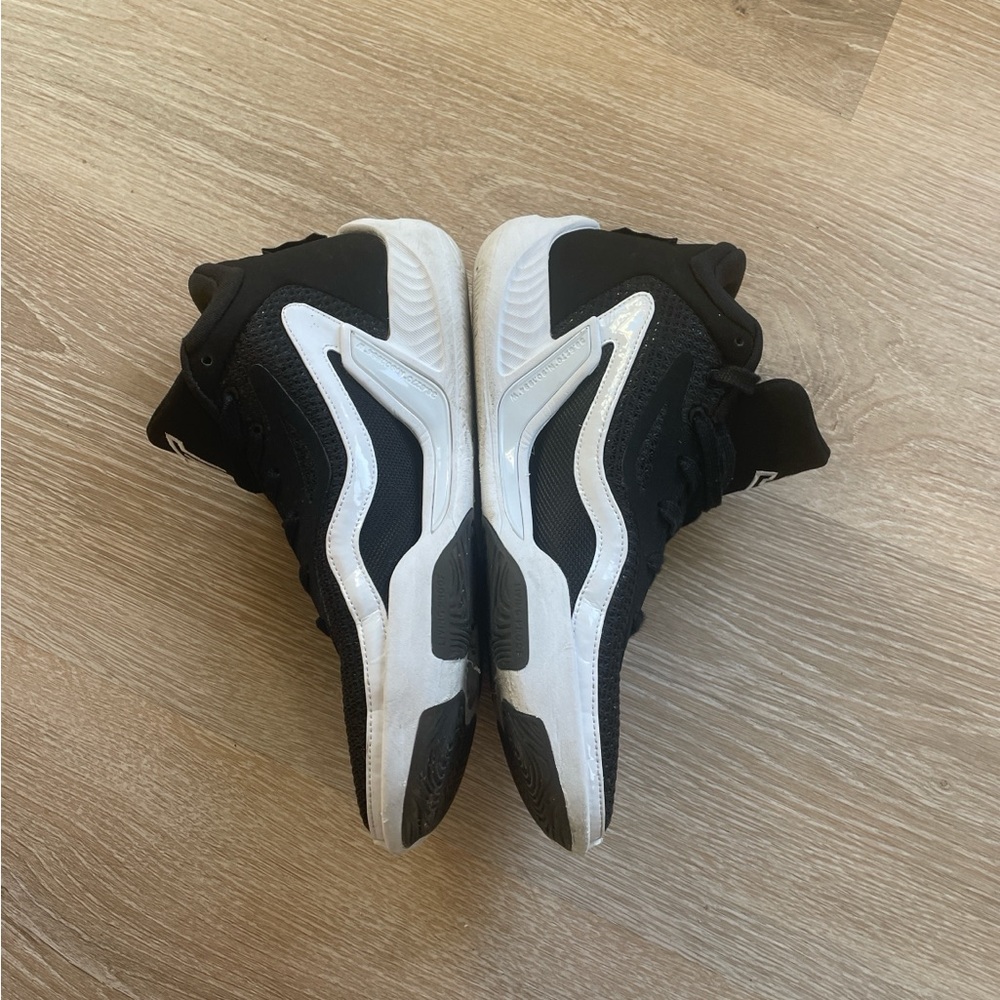 Black and White Men's Sneakers